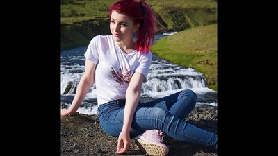 Stenkitės nesibaigti su streameriu Olyasha 1080p (Metronome)