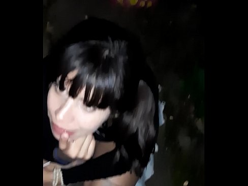 ❤️ Gatvėje išsipūtęs penis mainais už saldainius ❤ Rusų porno prie porno lt.hentaiser.ru ❌
