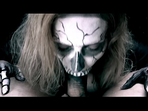 ❤️ Demoniška mergina čiulpia varpą savo juoda burna ir ryja spermą. ❤ Rusų porno prie porno lt.hentaiser.ru ❌